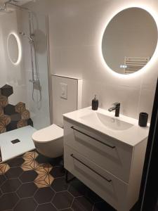 Appartements Charmant logement atypique et calme : photos des chambres