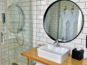 Hotels Hotel Les Costans, The Originals Relais : photos des chambres