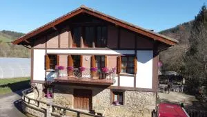 Caserío Zubieta - Axpe