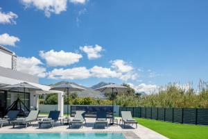 Del Sur Luxury Villa, Heated Pool & Utter Privacy, By ThinkVilla