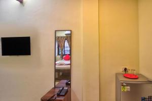 The Baga beach 24in