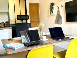 Appartements Studio au vieux Marly-le-Roi - Bien equipe - Matelas de qualite - 7min du Train vers Paris : photos des chambres