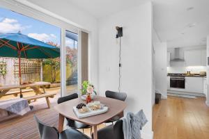 Vickerys Cottage - Free Parking, Free WiFi, Pet Friendly