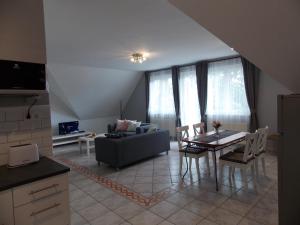 Éden Villa Apartmanház 2