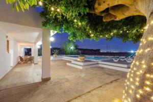 VILLA LUNA (Piscina climatizada-BBQ-Wifi-Parking)