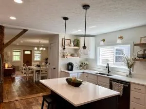 A Winfield Bungalow - نيو فيلادلفيا