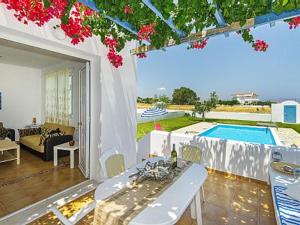 White Houses Villas - 4hvězdičkové hotely ve městě Gennadi