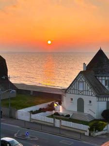 LAppart 502, appartement familial et sa vue mer.