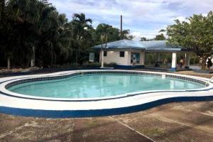 8 Bedroom Subic Bay300MBPSBig Screened Lanai