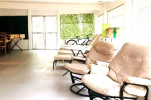 8 Bedroom Subic Bay300MBPSBig Screened Lanai