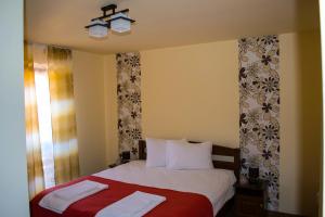 Double Room with Private Bathroom room in Pensiunea Malvimend