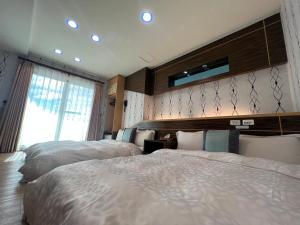 Phòng Gia đình nhỏ Hướng biển (2 người lớn và 1 trẻ em) (Sea View Small Family Room (2 Adults & 1 Child))