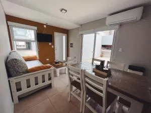 Depto C con PARRILLA 2 dorm - Departamentos Aguado - Alquileres RV - La Vitícola