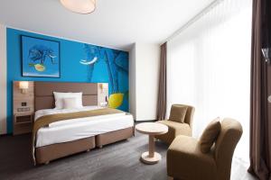 Single Room large room in Stay! Hotel Boardinghouse