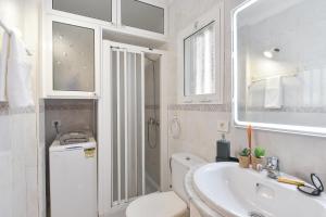 Los Canarios 122 by VillaGranCanaria