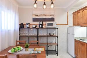 Los Canarios 122 by VillaGranCanaria