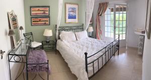 Villas 5 Bedroom Villa with magnificent views : photos des chambres