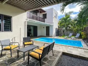 Fabulous Villa with Private Pool in Grand-Baie - Grand Gaube
