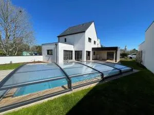 Villa avec piscine, à 5 minutes de la plage. Idéal pour vacances en famille et amis - Kervran
