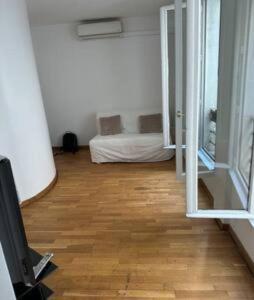 Champs-Élysées appartment 4 beds