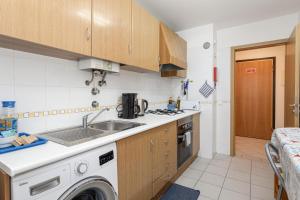 NEW - Portimao Casinha