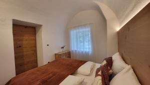 Fruemess - Historic Refugium