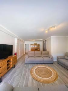 Village Square Coastal Apartment 2F