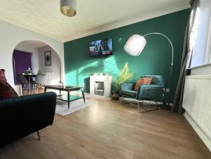 Restful Riverside Home