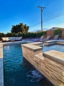 Casa Malia -salt water oasis - Dos Palmas Corners