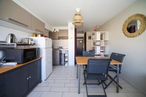 Le Sénérité Piscine Proche Plage Palavas Parking