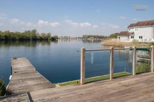 The Landings 18, Waters Reach - P