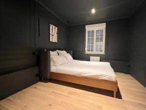 Appartements Le Kronenbourg - A deux arrets de tram du centre-ville : photos des chambres