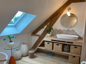 Appartements Duplex Cosy et Boheme avec parking proche Calais : photos des chambres