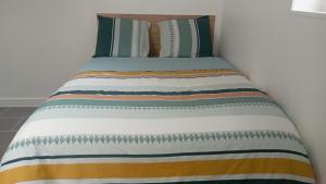 Studio Centre ville Claye Souilly Parking communal Gratuit