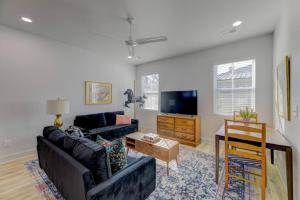 6 King BR-Across from Township