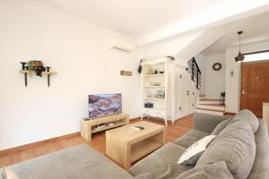 Perla Vacation Rentals