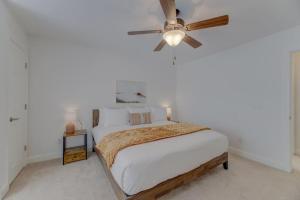 Waterfront at Bedford 5BR