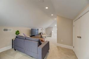 910 Sunset - Suite on Sunset