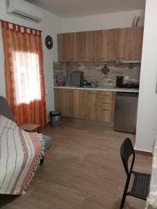 Summer central House