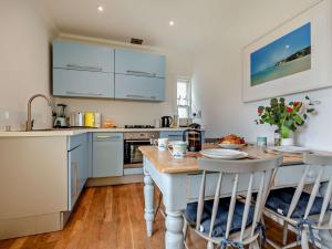 2 Bed in Newquay 75499