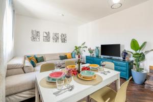 FLORENCE GIANNOTTI HOME