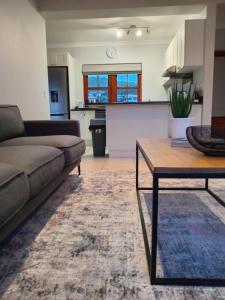 8 Whale Rock Gardens in Secure Development with great views, back up power & swimming pool