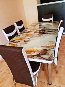 Central Plaza Apartment