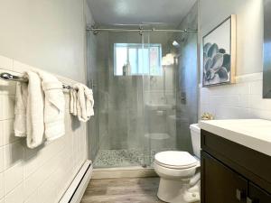 Hip & Urban Condo near the Heart of Old Town