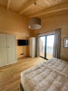Entspannen im Holzchalet mit Panoramablick, Ruhe und Infrarotsauna