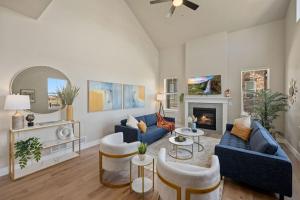 NEW! Elegant Home near TPC Golf Course & Trails