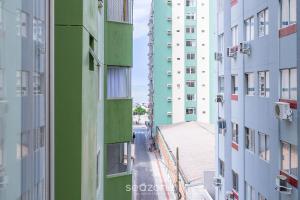 Apto c 1Q 100m da Praia Central - BC - EDG403