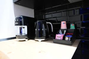 DUCA DEGLI ABRUZZI Modern House LUXURY RELAX - VICINO AEROPORTO - CHECK IN H24