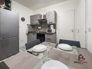 Elegant Apartment - Airport 5min - AC - Smart TV