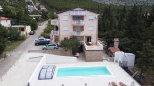 Charmantes Appartement in Starigrad mit Balkon
